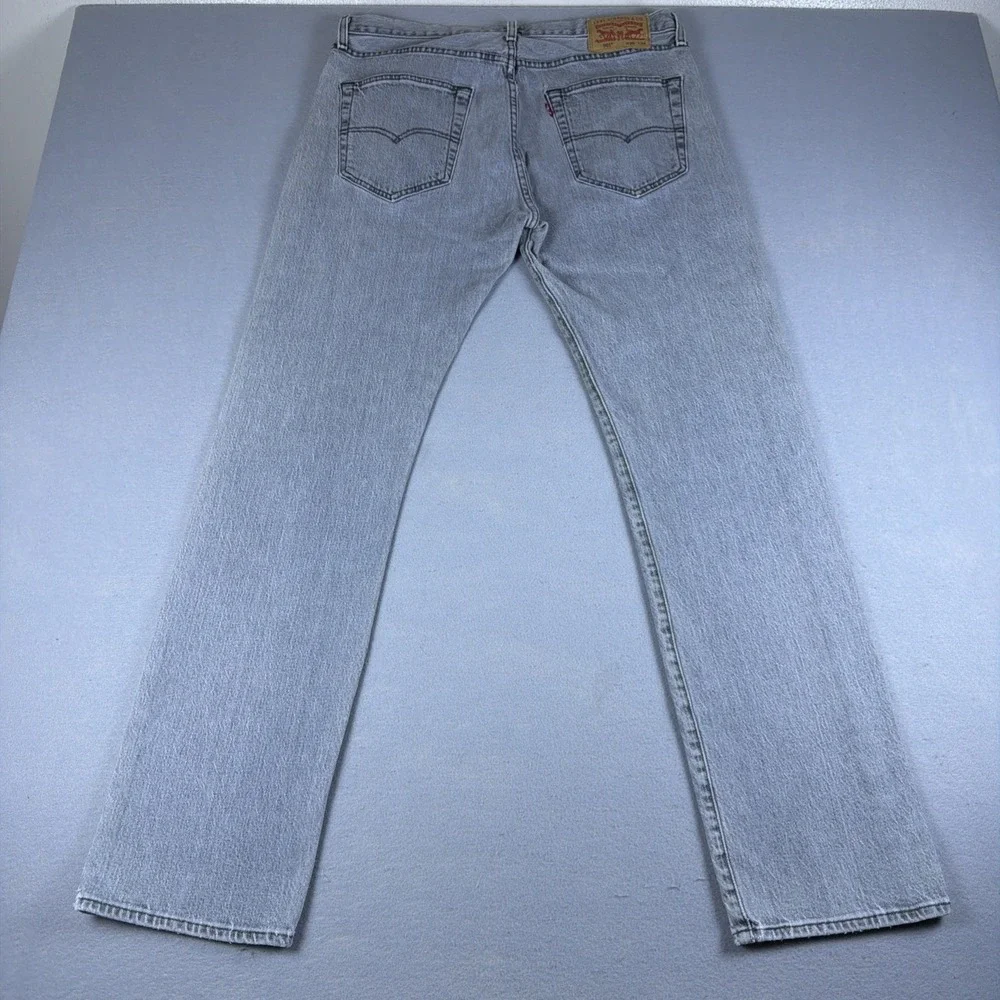 Levis 501 Jeans Mens 35x34 (32) Gray Denim Button Fly Classic Original Straight